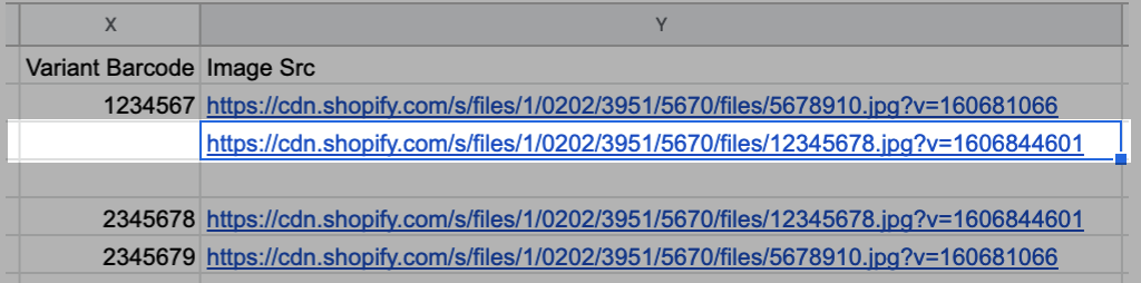 在产品CSV谷歌电子表格中，将黑色t恤产品图像URL输入到image Src列中的一行中。gydF4y2Ba
